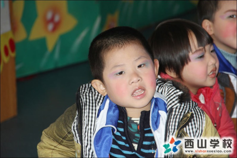 福建西山学校2014年元旦演出小演员 幼儿园大一班陈沐言萌照