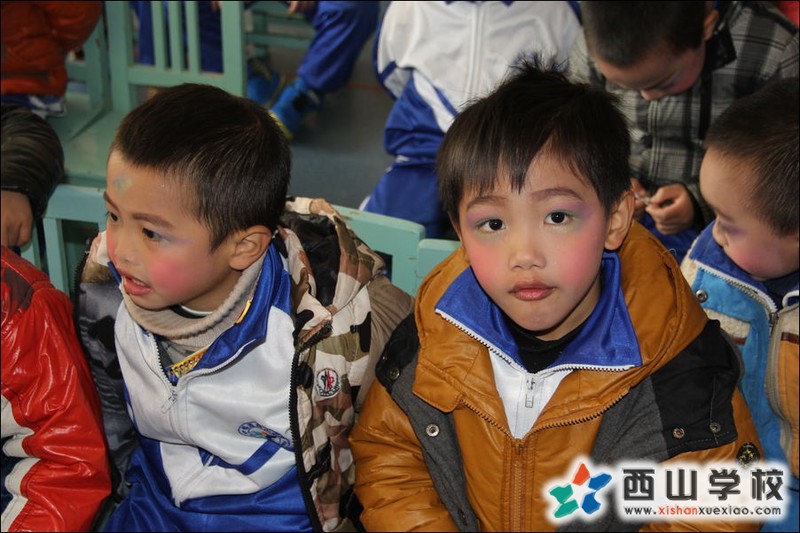 福建西山学校2014年元旦演出小演员 幼儿园大一班郭鑫宇萌照