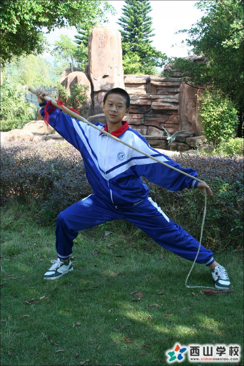 福建西山学校2014年初中部初一(7)班马孝全挂历照