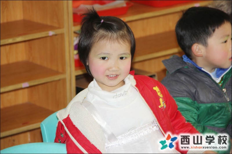 福建西山学校2014年元旦演出小演员 幼儿园中一班胡正涛萌照