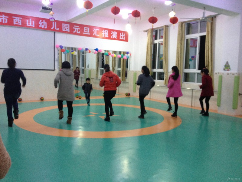 教师新早操学习--福建西山学校 幼儿园