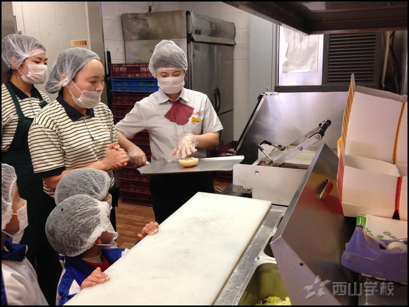 社会实践之参观德克士工作间——福建西山学校幼儿园
